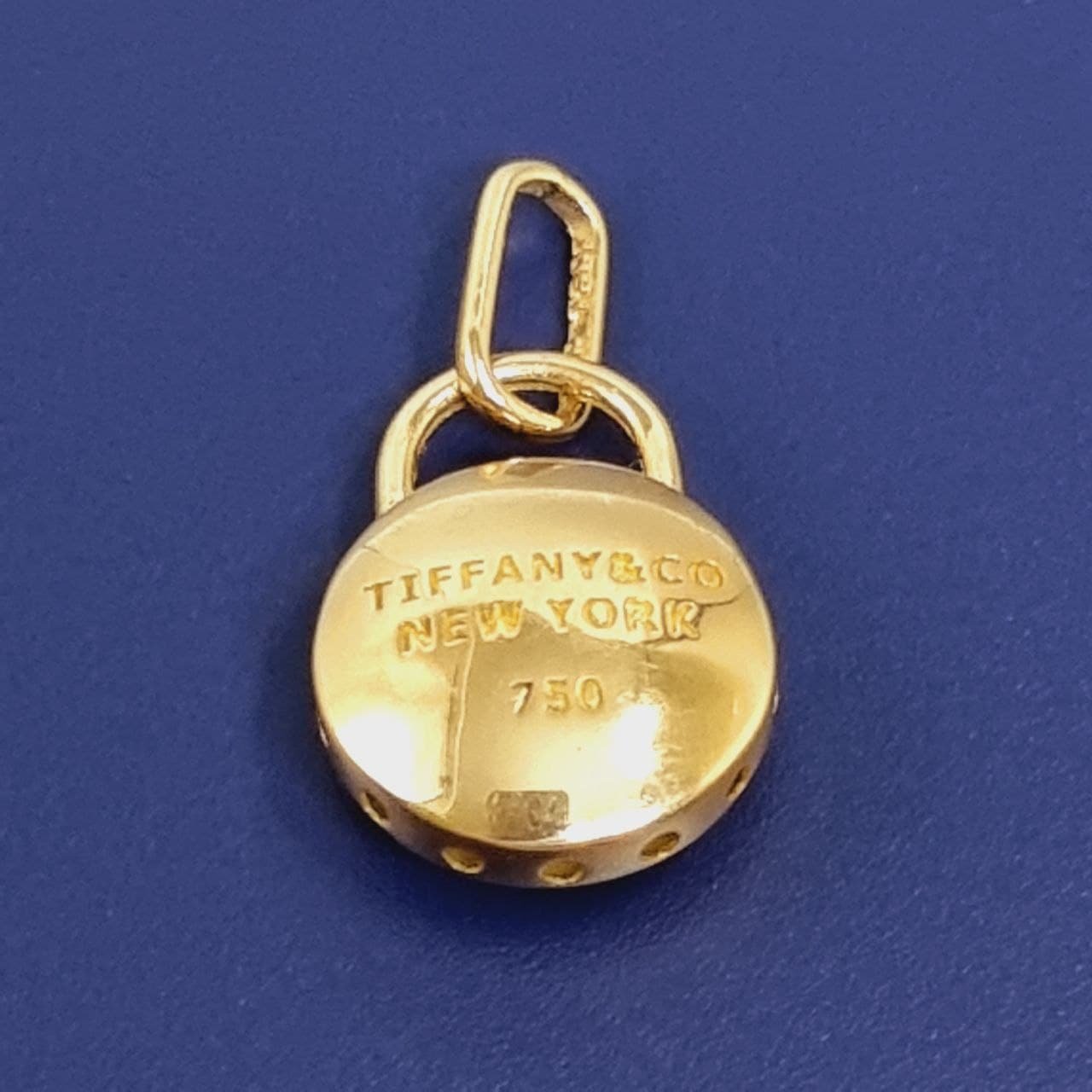 آویز گردنبند طلا 18 عیار زنانه گالری یارطلا کد PLLOCK15 — تصویر 1 از 3
