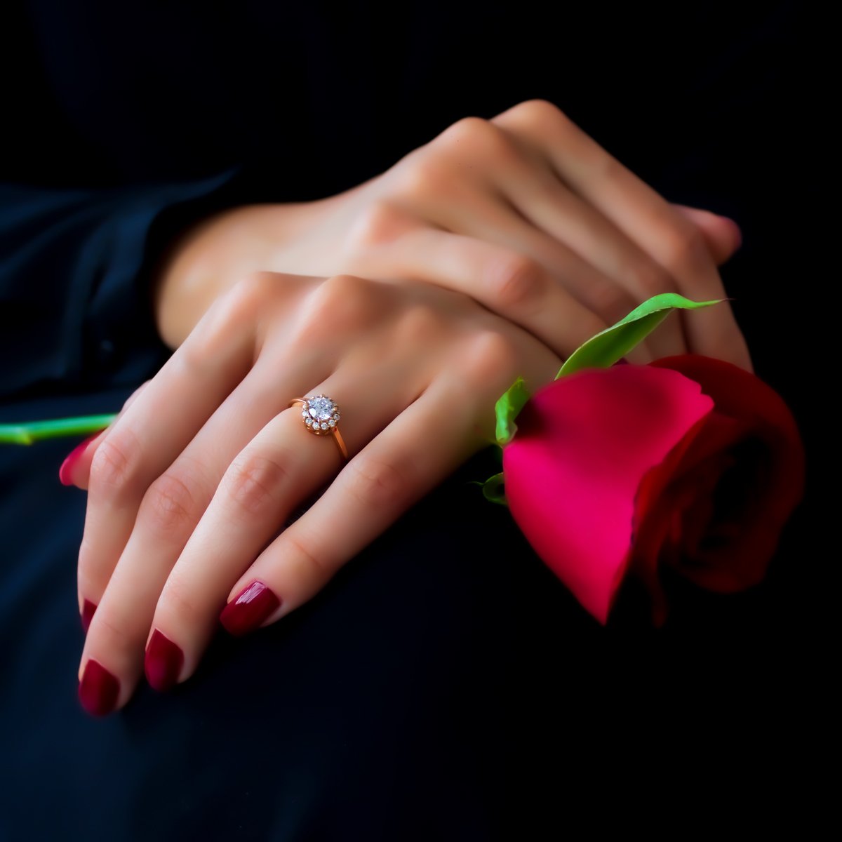 انگشتر طلا 18 عیار زنانه مدل J0004 — تصویر 3 از 5