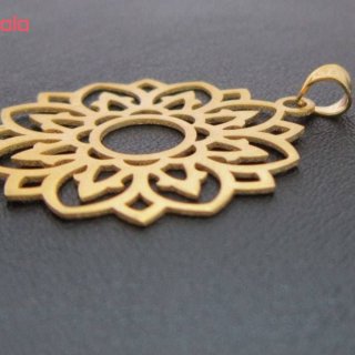 آویز گردنبند طلا 18 عیار زنانه طرح گل کد UN066 — تصویر 3 از 3