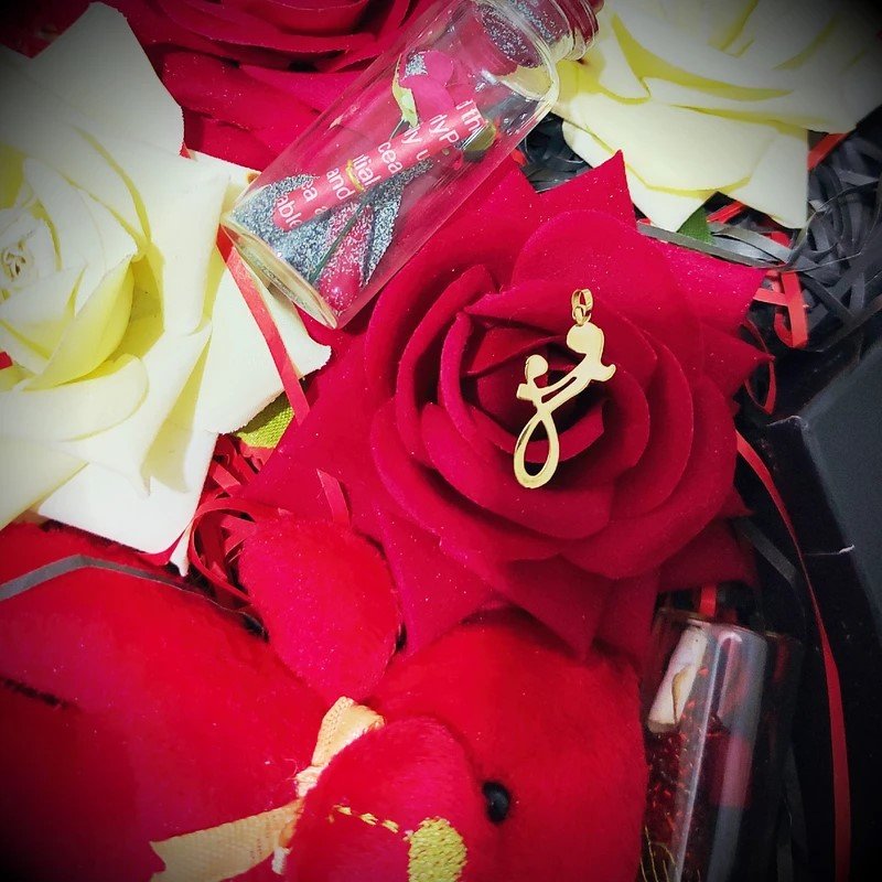 آویز گردنبند طلا 18 عیار زنانه نیکان گلد مدل مادر و فرزند — تصویر 4 از 5