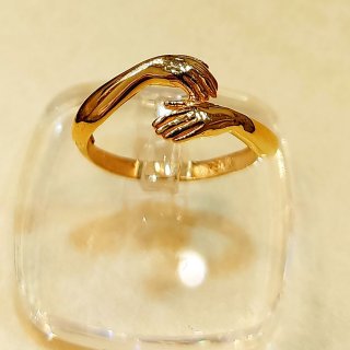 انگشتر طلا 18 عیار زنانه مدل آغوش کد 220 — تصویر 8 از 8
