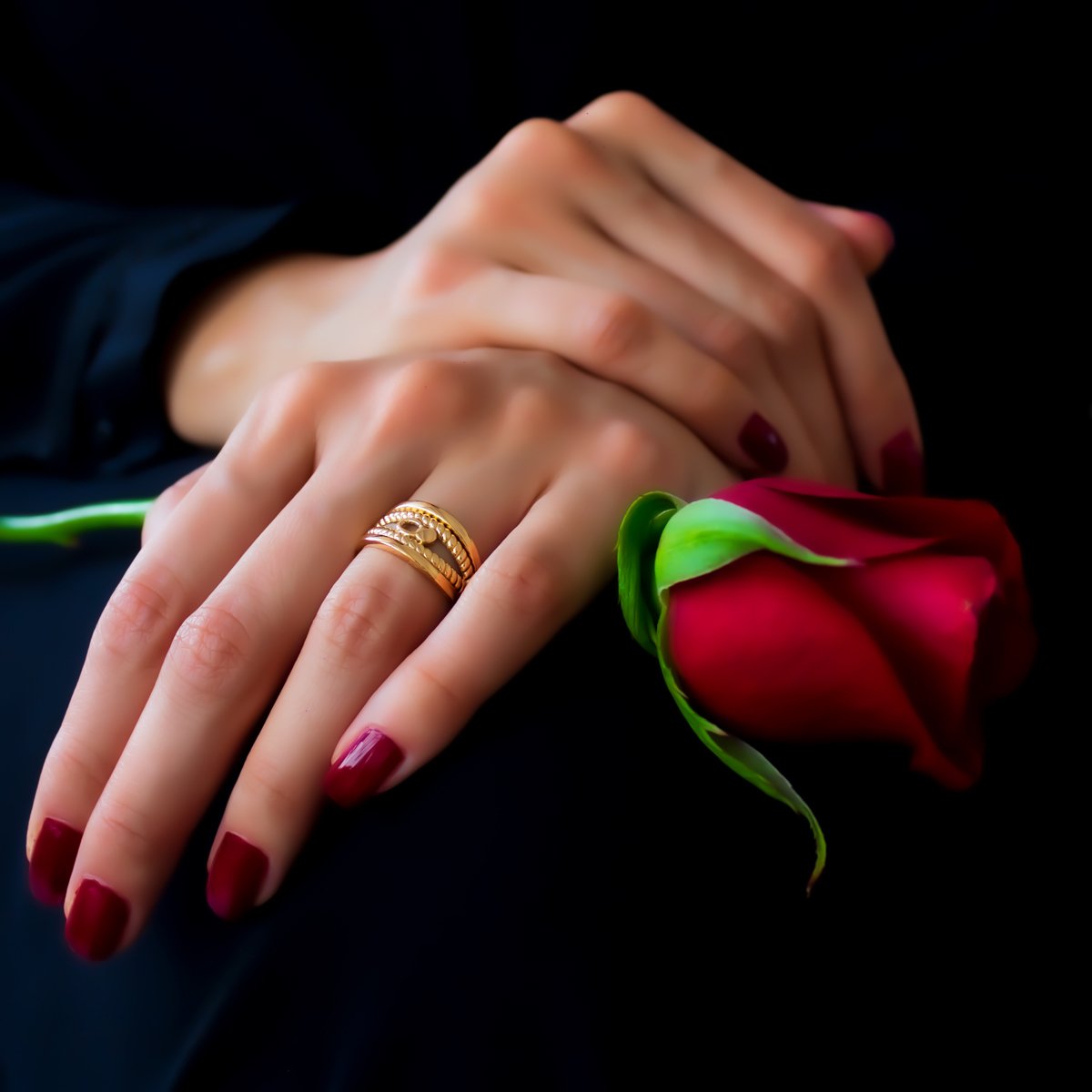 انگشتر طلا 18 عیار زنانه مدل J0003 — تصویر 2 از 5